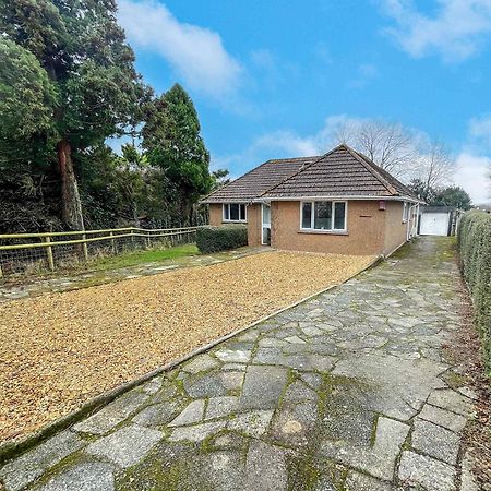The Lockett Wonderful Large Bungalow Plympton, Plymouth Free Parking By Staystaycations Екстериор снимка