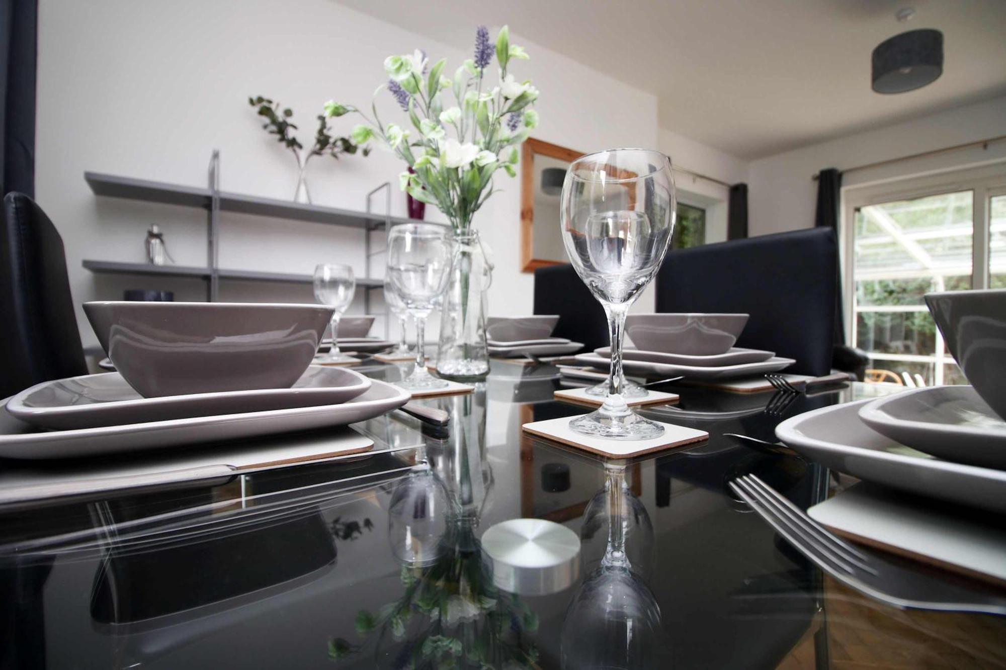 The Lockett Wonderful Large Bungalow Plympton, Plymouth Free Parking By Staystaycations Екстериор снимка