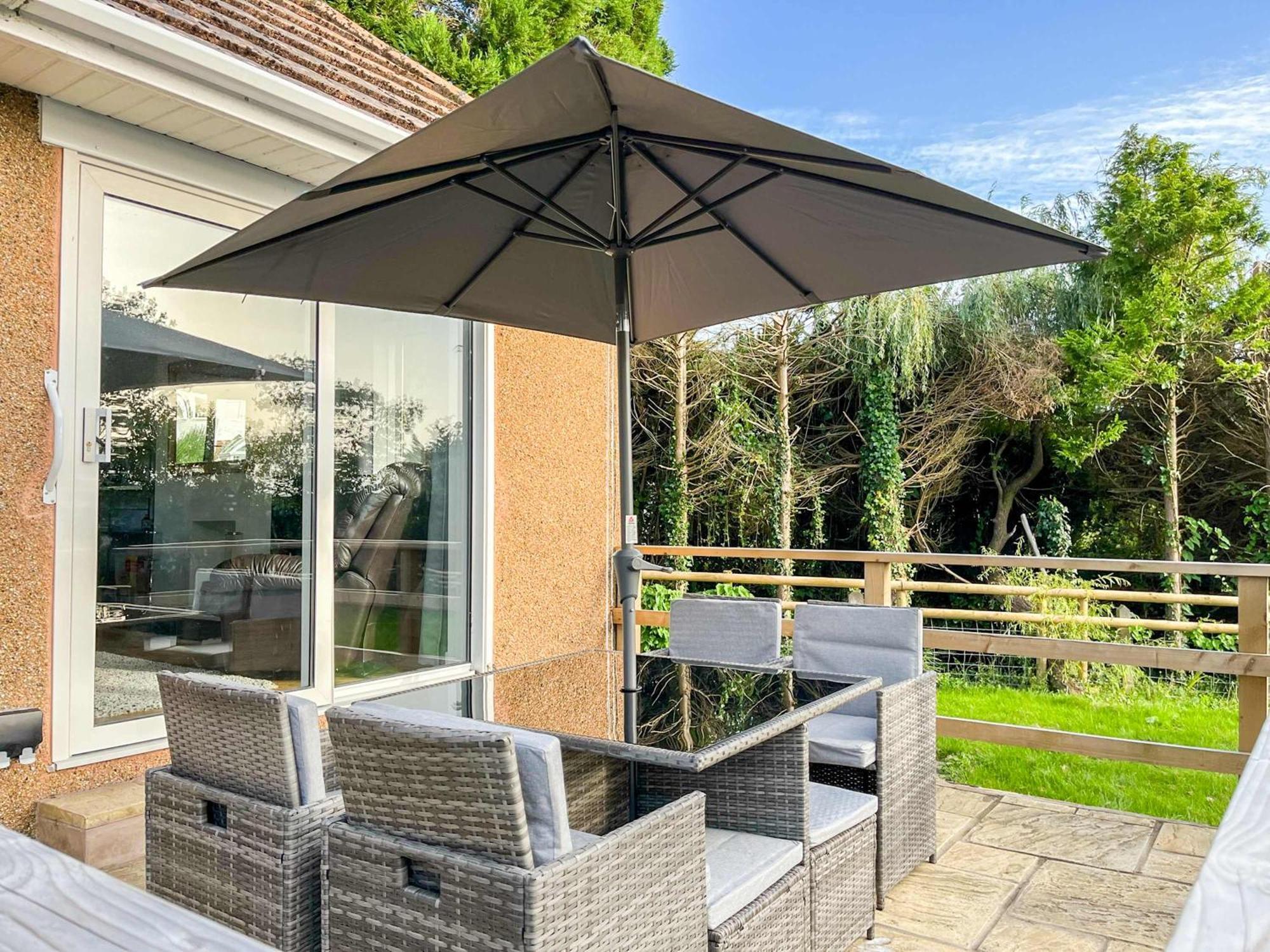 The Lockett Wonderful Large Bungalow Plympton, Plymouth Free Parking By Staystaycations Екстериор снимка